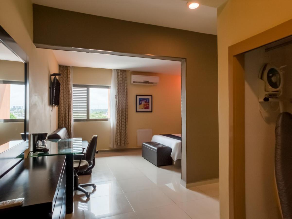 Veracruz Suites Hotel Exterior foto