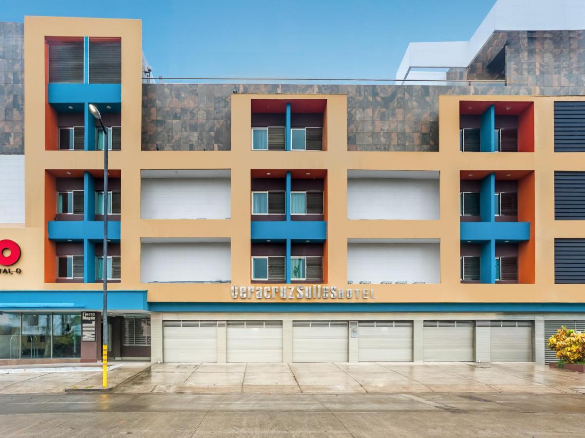 Veracruz Suites Hotel Exterior foto