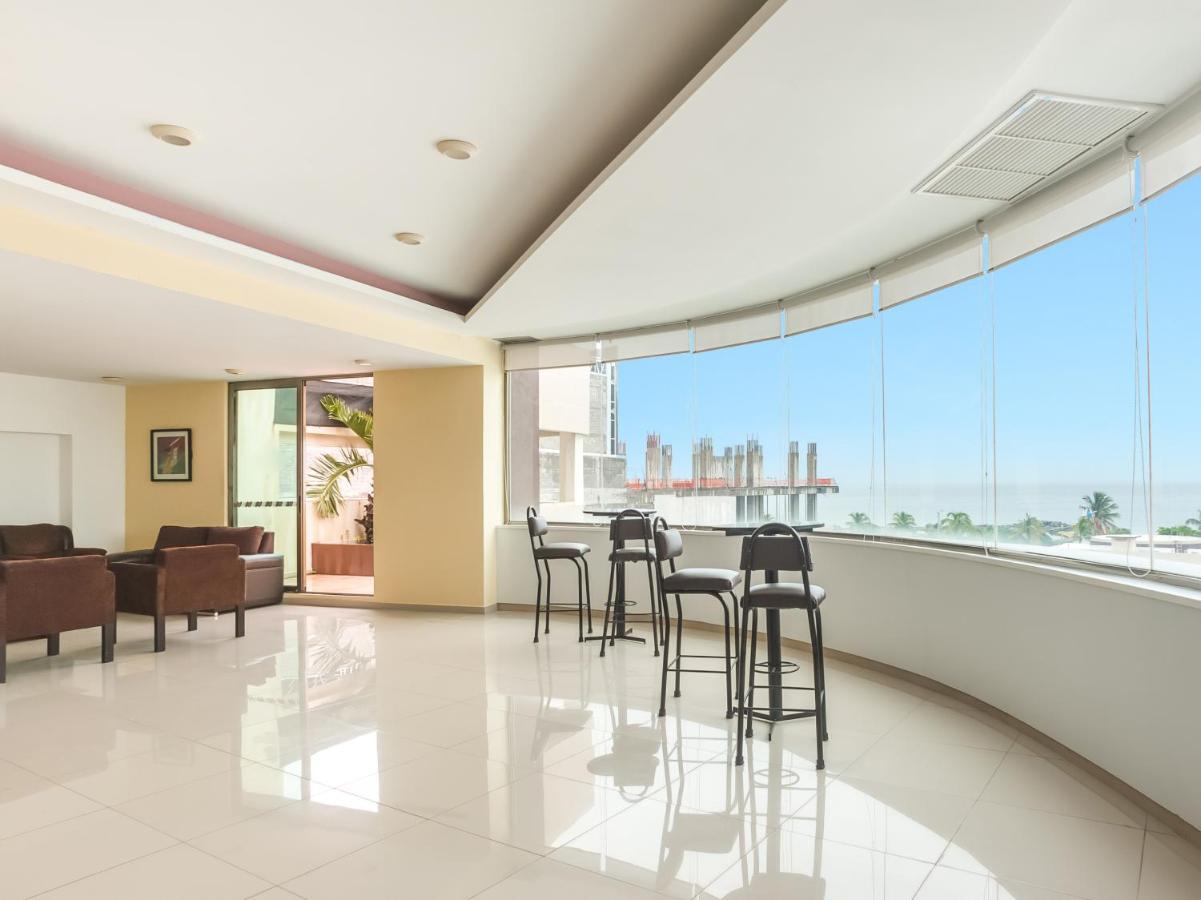 Veracruz Suites Hotel Exterior foto